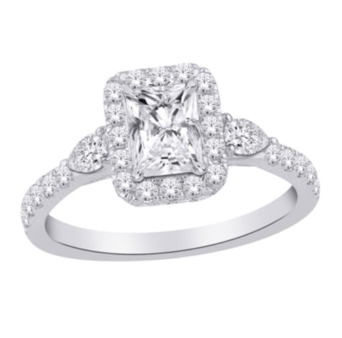 Lab Grown Diamond Engagement Ring