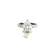 Lab Grown Diamond Engagement Ring