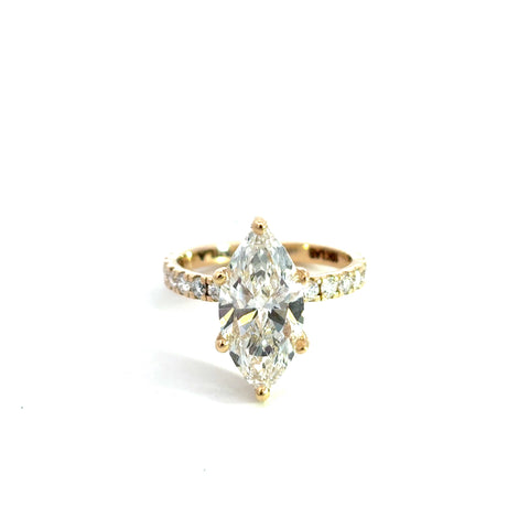 Lab Grown Diamond Engagement Ring
