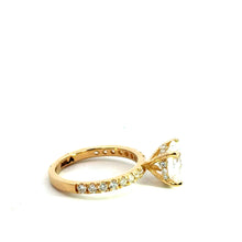Lab Grown Diamond Engagement Ring