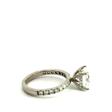 Lab Grown Diamond Engagement Ring