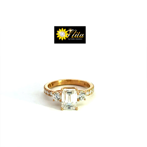 Lab Grown Diamond Engagement Ring