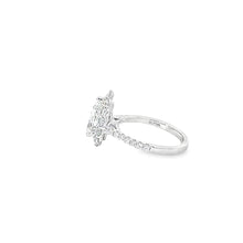 Lab Grown Diamond Engagement Ring