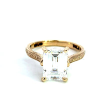 Lab Grown Diamond Engagement Ring